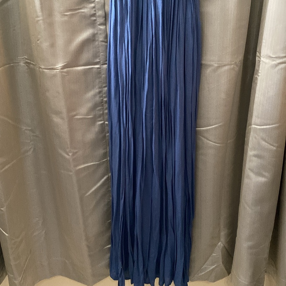 American Threads Dress - Picture 2 of 5